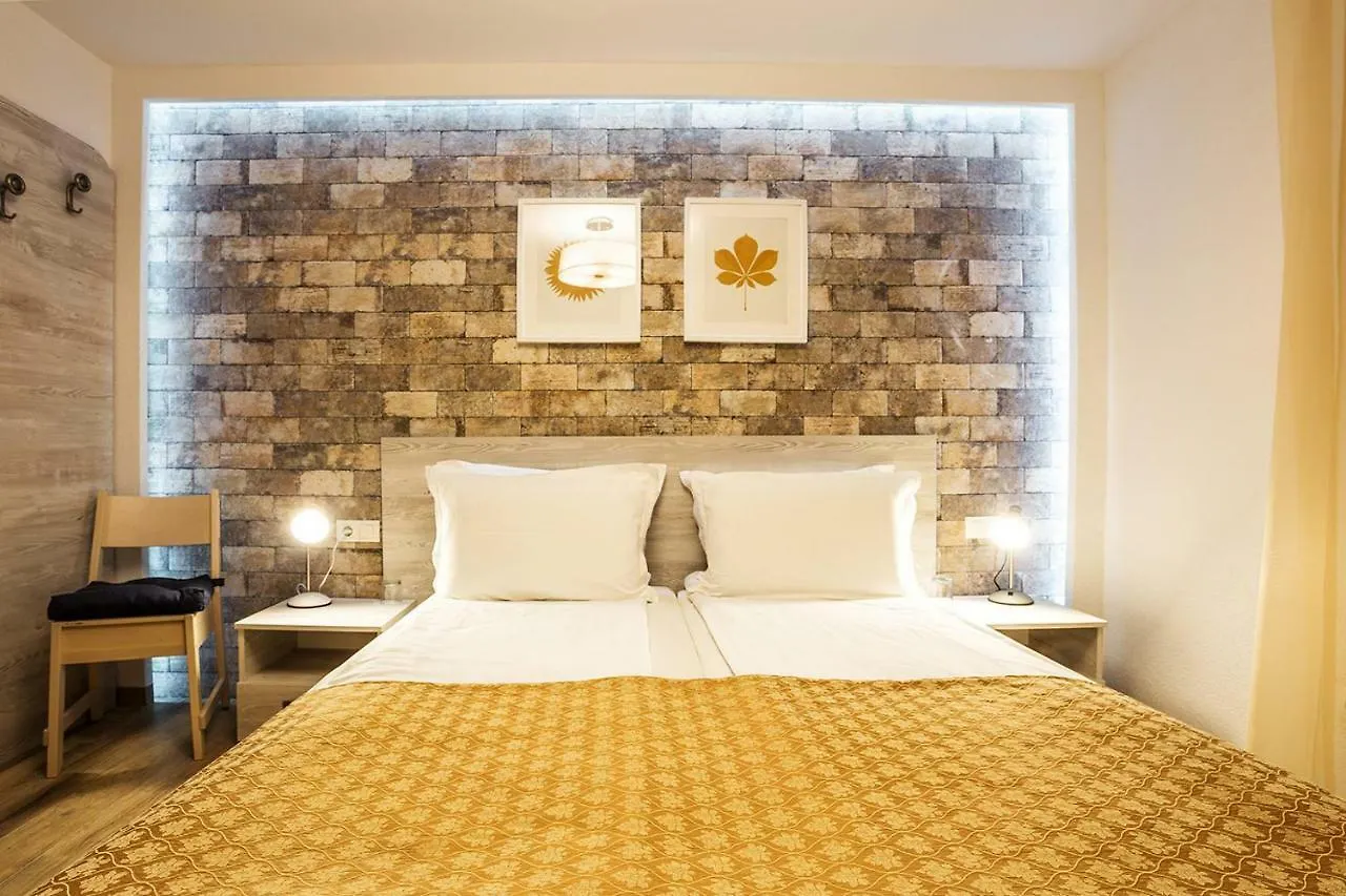 Sofia Place Hotel By Hmg