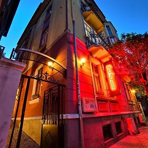 32 Auberge de jeunesse