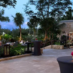 Semesteranläggning (resort) Kimpton Seafire + By Ihg West Bay