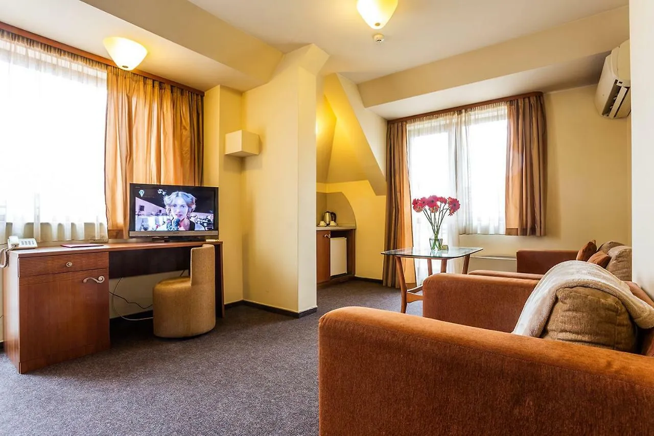Sofia Place Hotel By Hmg