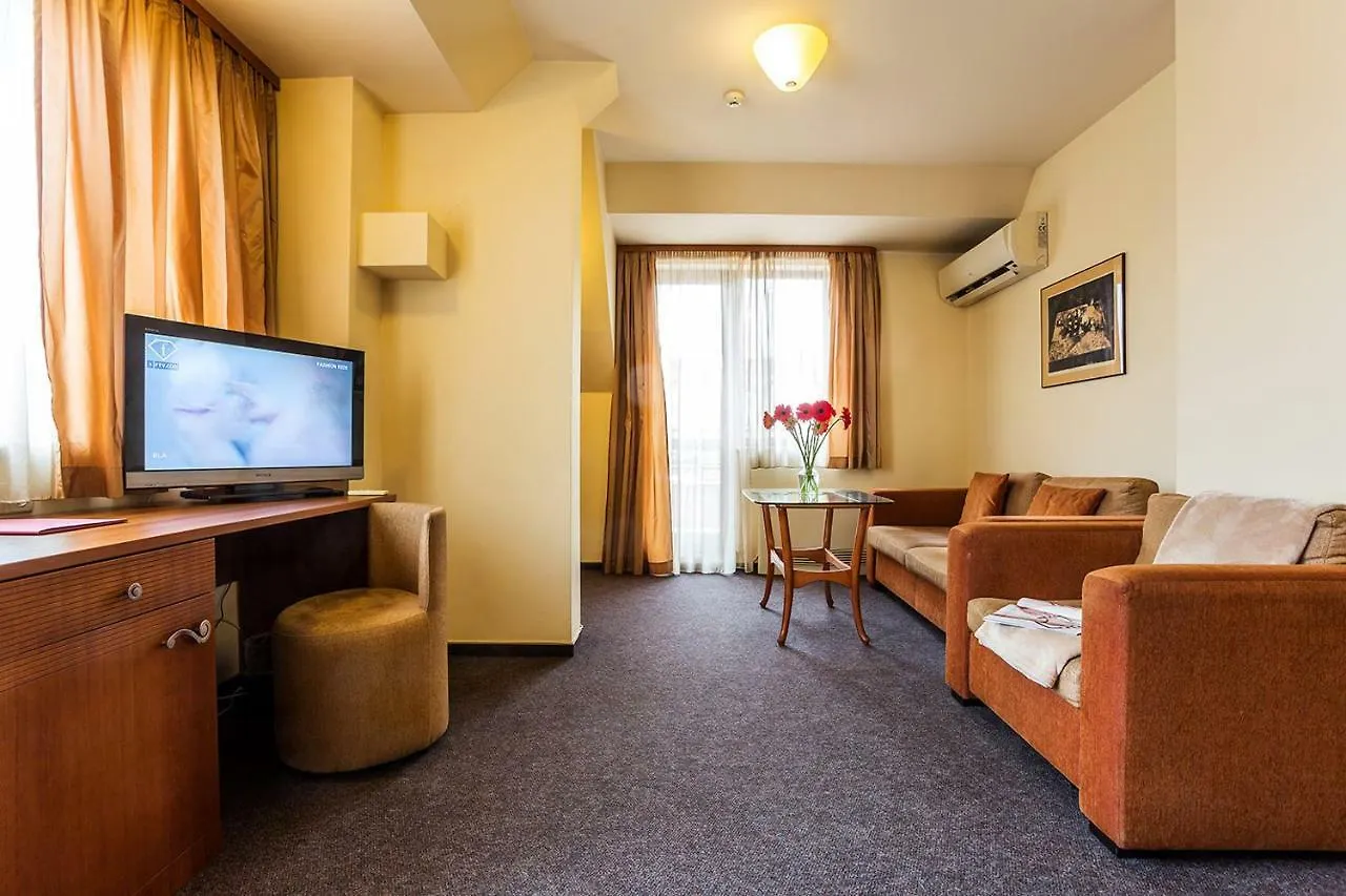 Sofia Place Hotel By Hmg